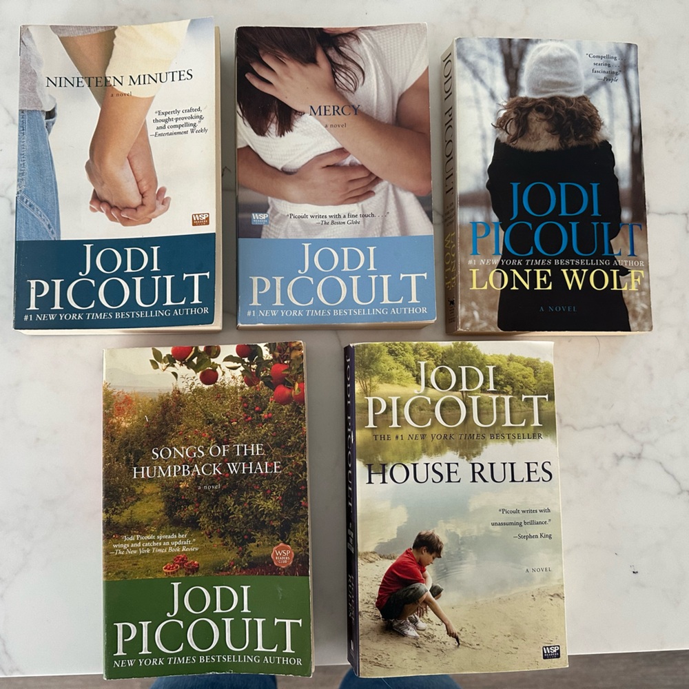 Jodi Picoult Book Collection